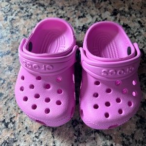 Infant crocs